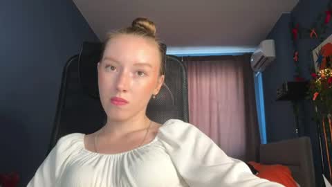 Anna online show from 06/15/26, 03:25