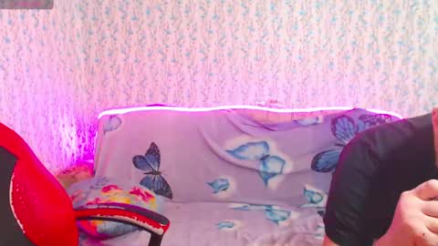 AnnaJake online show from 01/24/25, 06:03