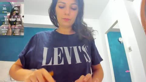 Anna online show from 02/28/25, 06:54