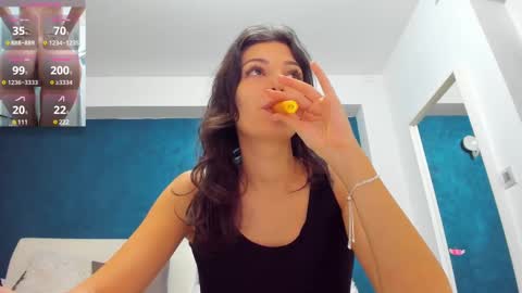 Anna online show from 03/11/25, 07:15