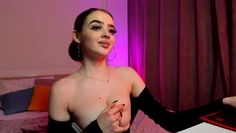 Snapshot of anna_nickol chatting on 02/06/25, 07:51 Anna online show from 02/06/25, 07:51