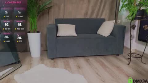 Snapshot of anna_nickol chatting on 09/18/25, 11:45 Anna online show from 09/18/25, 11:45