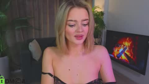 Snapshot of anna_nickol chatting on 10/24/25, 12:56 Anna online show from 10/24/25, 12:56