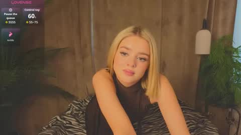 Anna online show from 04/23/26, 12:29