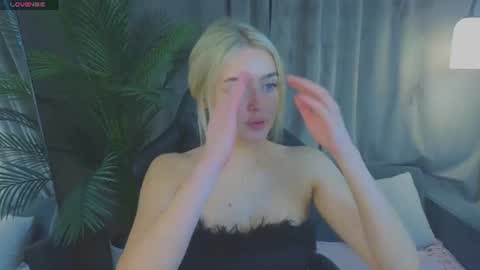 Anna online show from 06/21/26, 05:15