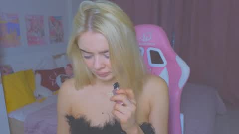Anna online show from 06/26/26, 06:45