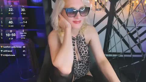 Snapshot of anna_noir chatting on 05/21/26, 06:15 Anna online show from 05/21/26, 06:15