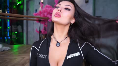 Snapshot of anna_purna chatting on 12/04/24, 09:13 AnnaPurna online show from 12/04/24, 09:13