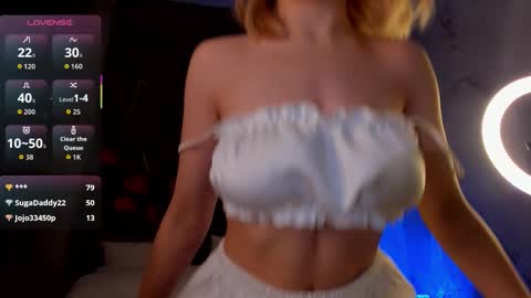 Anna online show from 10/30/25, 01:29