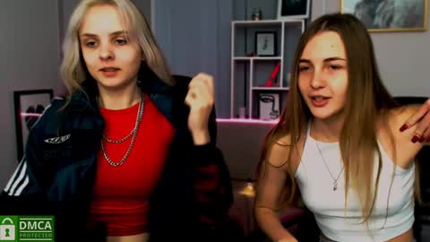 Snapshot of anna_sunshines chatting on 12/10/24, 10:38 Anna pvt is open online show from 12/10/24, 10:38