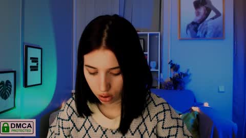 Snapshot of anna_sunshines chatting on 12/26/24, 01:43 Anna pvt is open online show from 12/26/24, 01:43