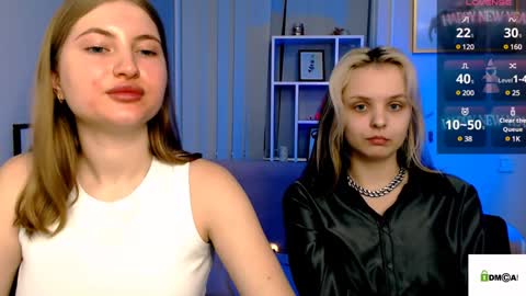 Snapshot of anna_sunshines chatting on 01/15/25, 10:38 Anna pvt is open online show from 01/15/25, 10:38