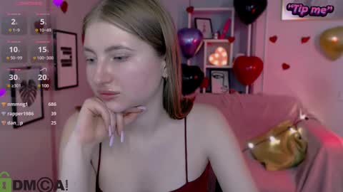 Snapshot of anna_sunshines chatting on 02/15/25, 02:47 Anna pvt is open online show from 02/15/25, 02:47