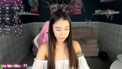 Snapshot of anna_way chatting on 10/27/25, 12:58 Anna GMT 2 Mon-Wed Sat 0300am-0900am Thu 1100AM-300PM online show from 10/27/25, 12:58