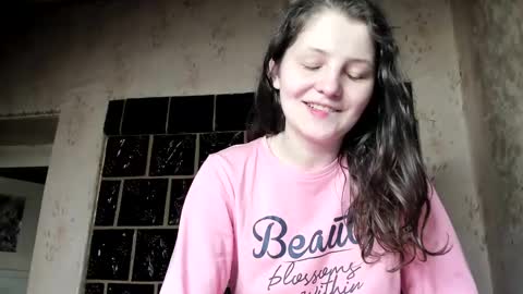 annaahcharm online show from 12/07/24, 05:59