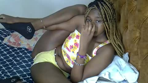 Snapshot of annabellapretty chatting on 11/12/25, 12:16 annabellapretty online show from 11/12/25, 12:16