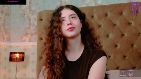 AnnaBlaze online show from 09/26/25, 04:49