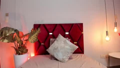 AnnaBrooks online show from 03/05/26, 11:45