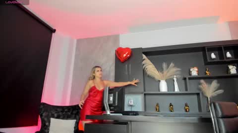 Anna Brooks  online show from 02/14/26, 07:54