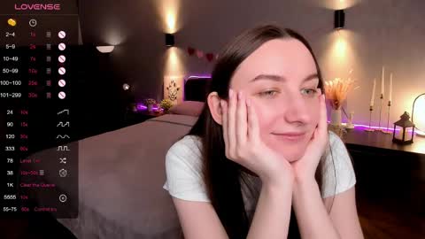 Anna online show from 05/17/26, 02:09