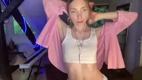 Anna Darko online show from 07/12/26, 07:32