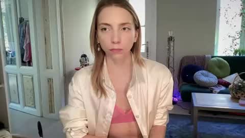 Anna Darko online show from 08/05/26, 12:08