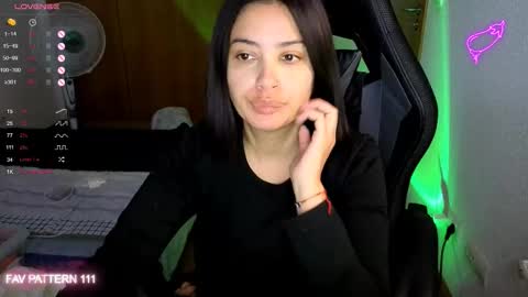 Snapshot of annadolll chatting on 11/23/25, 09:14 OF twitter annadangerx pornhub online show from 11/23/25, 09:14