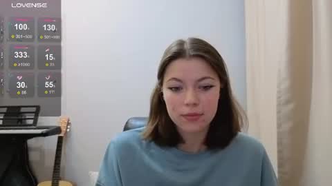 Luna online show from 07/30/26, 09:47