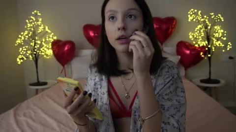 Snapshot of annaelys chatting on 02/11/25, 08:58 Anna online show from 02/11/25, 08:58