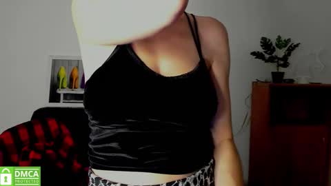 Anna online show from 11/17/25, 06:30