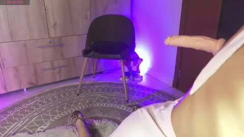 Anna online show from 05/08/26, 10:26
