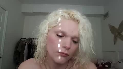 AnnaMarrie online show from 04/16/26, 10:01