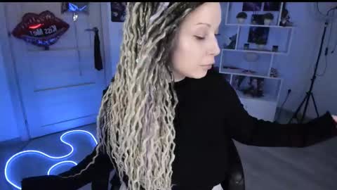 Anna online show from 02/13/26, 02:24