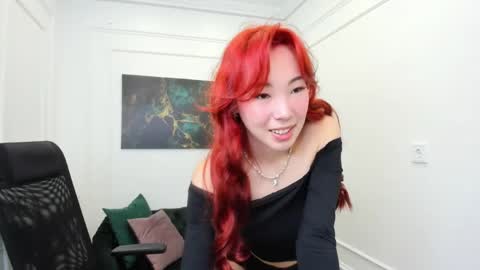 Snapshot of annareyli chatting on 05/05/26, 04:09 Anna online show from 05/05/26, 04:09