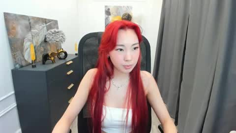 Snapshot of annareyli chatting on 05/08/26, 11:15 Anna online show from 05/08/26, 11:15