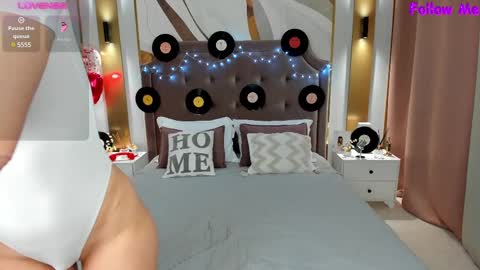 Anna online show from 03/06/25, 12:10