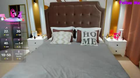 Anna online show from 10/06/25, 01:03