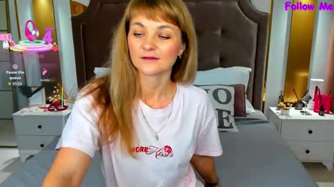 Anna online show from 12/05/25, 12:52