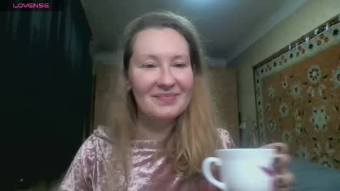 AnnaXLovers online show from 12/18/25, 03:40