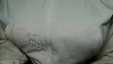 Bella online show from 03/25/26, 05:19