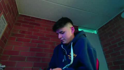 anndrewx_ online show from 05/29/26, 01:36