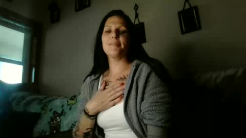 anne online show from 07/06/26, 01:19