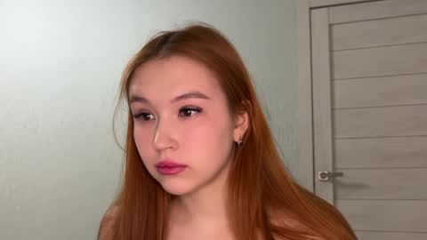 Snapshot of anne_blossomm chatting on 01/15/26, 06:44 anne_blossomm online show from 01/15/26, 06:44