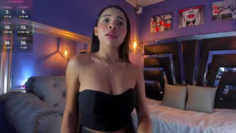 Snapshot of anne_brown1 chatting on 11/05/25, 05:46 Anne online show from 11/05/25, 05:46