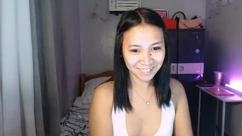 Snapshot of anne_chanelx chatting on 05/18/26, 04:29 anne_chanelx online show from 05/18/26, 04:29