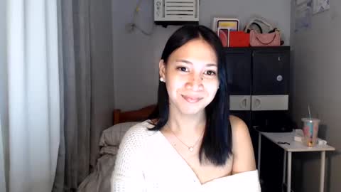 Snapshot of anne_chanelx chatting on 05/30/26, 02:25 anne_chanelx online show from 05/30/26, 02:25