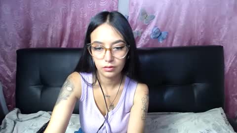 Anne online show from 01/31/25, 01:43