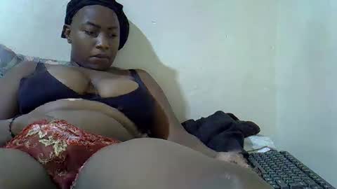 Snapshot of anne_marriee chatting on 02/24/26, 06:44 Anne marrie online show from 02/24/26, 06:44