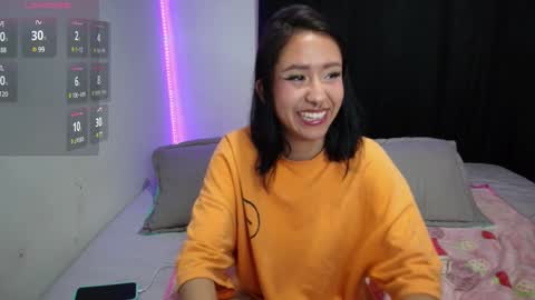 Snapshot of anne_nicholson chatting on 01/29/25, 01:27 Anne online show from 01/29/25, 01:27