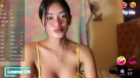 Kim online show from 01/30/25, 01:33